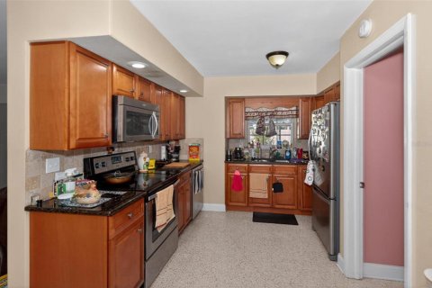 Casa en venta en Saint Petersburg, Florida, 3 dormitorios, 119.94 m2 № 2150730 - foto 7