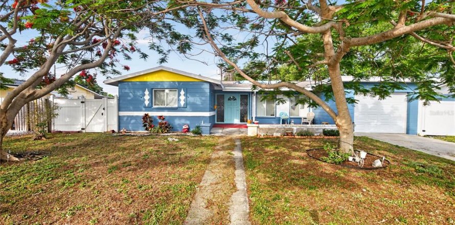 Casa en Saint Petersburg, Florida 3 dormitorios, 119.94 m2 № 2150730