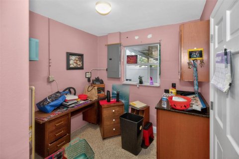 Casa en venta en Saint Petersburg, Florida, 3 dormitorios, 119.94 m2 № 2150730 - foto 16