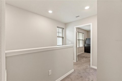 House in Odessa, Florida 3 bedrooms, 162.76 sq.m. № 2120278 - photo 23
