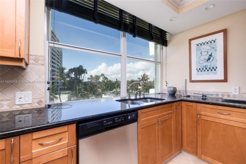 Condo in Boca Raton, Florida, 2 bedrooms  № 1448458 - photo 9