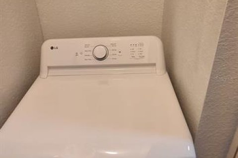 Condo in Kissimmee, Florida, 1 bedroom  № 2238735 - photo 13