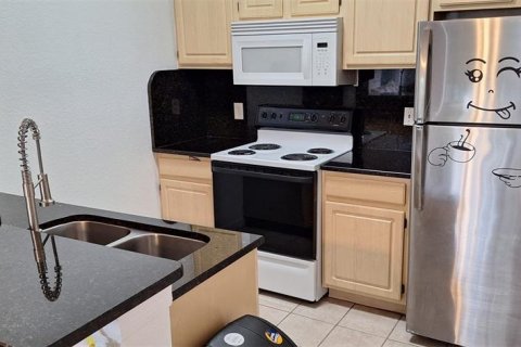 Condo in Kissimmee, Florida, 1 bedroom  № 2238735 - photo 7