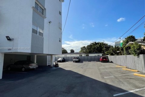 Copropriété à louer à Miami, Floride: 1 chambre, 55.93 m2 № 2046479 - photo 19