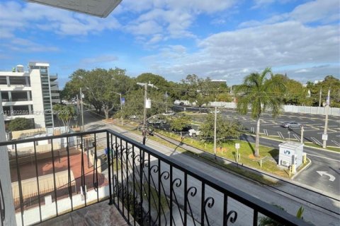 Copropriété à louer à Miami, Floride: 1 chambre, 55.93 m2 № 2046479 - photo 16