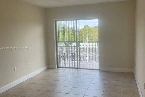 Copropriété à louer à Miami, Floride: 1 chambre, 55.93 m2 № 2046479 - photo 6