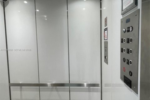 Copropriété à louer à Miami, Floride: 1 chambre, 55.93 m2 № 2046479 - photo 4