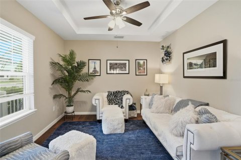 House in Wesley Chapel, Florida 6 bedrooms, 448.07 sq.m. № 2339058 - photo 11