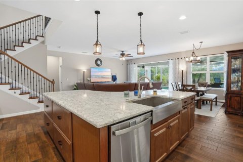 House in Wesley Chapel, Florida 6 bedrooms, 448.07 sq.m. № 2339058 - photo 18