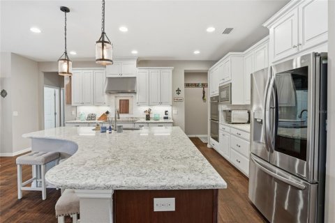 House in Wesley Chapel, Florida 6 bedrooms, 448.07 sq.m. № 2339058 - photo 16