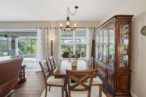 House in Wesley Chapel, Florida 6 bedrooms, 448.07 sq.m. № 2339058 - photo 14