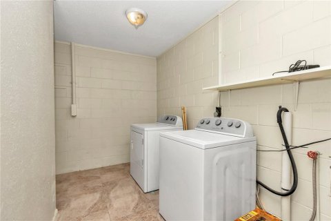 Villa ou maison à vendre à Ocala, Floride: 4 chambres, 131.18 m2 № 1546882 - photo 12