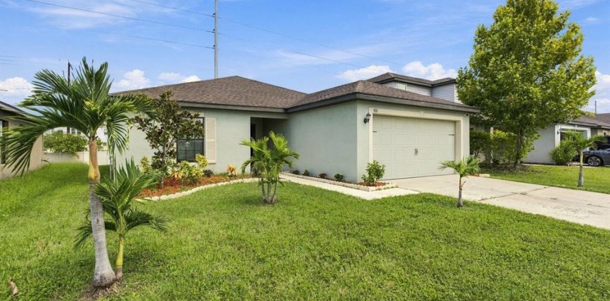 Villa ou maison à Ruskin, Floride 3 chambres, 144 m2 № 2389176