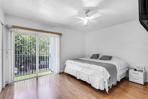 Townhouse in Hollywood, Florida 3 bedrooms, 126.35 sq.m. № 1696852 - photo 22