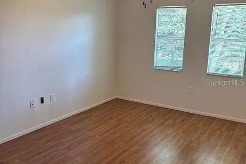 Condo in Pinellas Park, Florida, 2 bedrooms  № 2091951 - photo 9