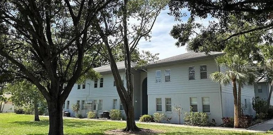 Condo in Pinellas Park, Florida, 2 bedrooms  № 2091951