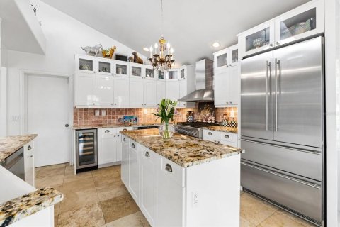 House in Sarasota, Florida 4 bedrooms, 255.2 sq.m. № 2396197 - photo 27