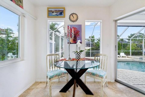 House in Sarasota, Florida 4 bedrooms, 255.2 sq.m. № 2396197 - photo 28