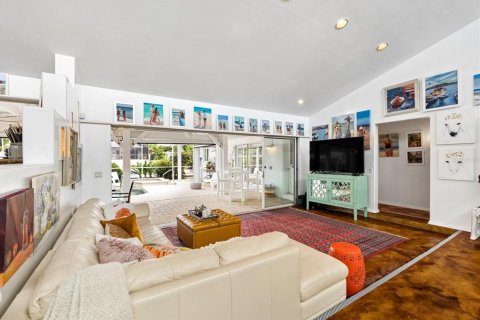 House in Sarasota, Florida 4 bedrooms, 255.2 sq.m. № 2396197 - photo 22