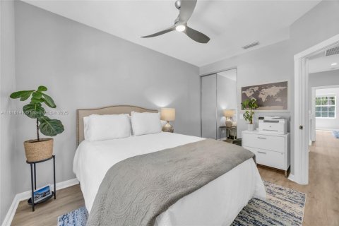 Купить таунхаус в Палм-Бич-Гарденс, Флорида 3 спальни, 145.86м2, № 1768724 - фото 17