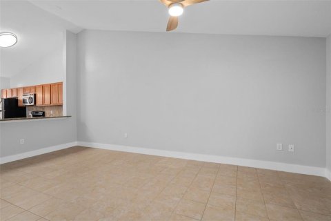 Condominio en venta en Orlando, Florida, 2 dormitorios, 99.87 m2 № 2156345 - foto 15