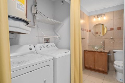 Condominio en venta en Orlando, Florida, 2 dormitorios, 99.87 m2 № 2156345 - foto 22