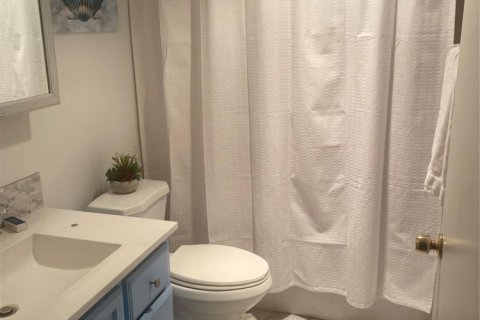 Copropriété à louer à Fort Pierce, Floride: 2 chambres, 107.21 m2 № 936777 - photo 1