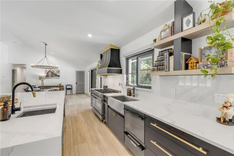 Villa ou maison à vendre à Port Orange, Floride: 5 chambres, 286.88 m2 № 2400354 - photo 24