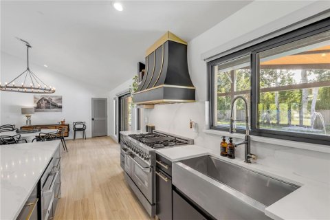 Villa ou maison à vendre à Port Orange, Floride: 5 chambres, 286.88 m2 № 2400354 - photo 27