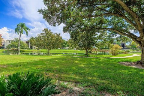Condo in Largo, Florida, 2 bedrooms № 2379215