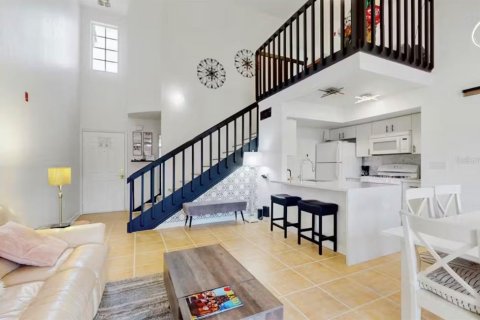 Adosado en venta en Kissimmee, Florida, 2 dormitorios, 94.02 m2 № 2096967 - foto 4