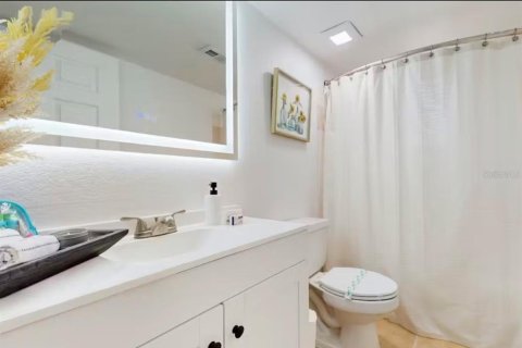 Adosado en venta en Kissimmee, Florida, 2 dormitorios, 94.02 m2 № 2096967 - foto 12