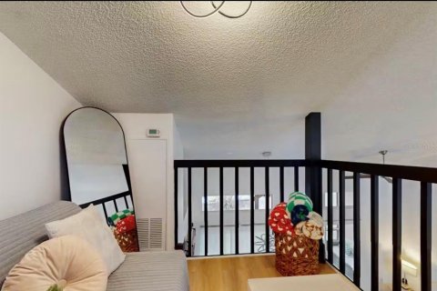 Adosado en venta en Kissimmee, Florida, 2 dormitorios, 94.02 m2 № 2096967 - foto 13