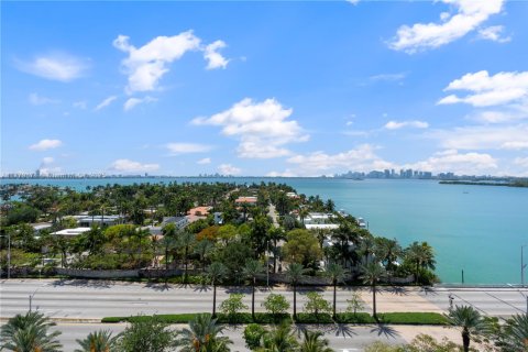 Condominio en venta en North Bay Village, Florida, 733.09 m2 № 1963015 - foto 19