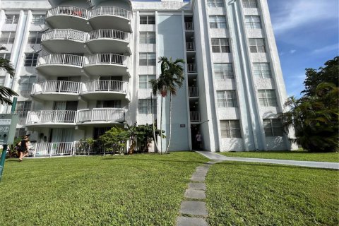 Condo à Miami, Floride, 1 chambre  № 1998624