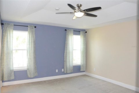 Townhouse in LAKESHORE in Lutz, Florida 3 bedrooms, 182.18 sq.m. № 1609967 - photo 19