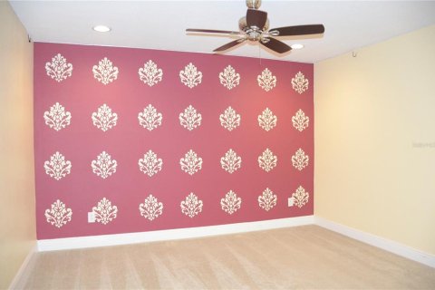 Townhouse in LAKESHORE in Lutz, Florida 3 bedrooms, 182.18 sq.m. № 1609967 - photo 16