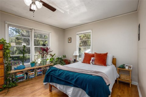 Immobilier commercial à vendre à Gainesville, Floride: 9 chambres, 400.59 m2 № 2422777 - photo 22