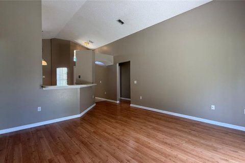 Casa en alquiler en Kissimmee, Florida, 3 dormitorios, 109.16 m2 № 1915552 - foto 11