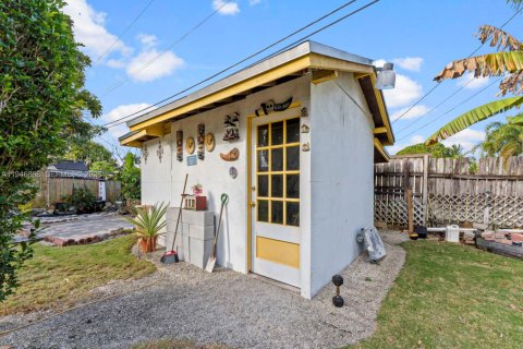 House in Homestead, Florida 3 bedrooms, 129.32 sq.m. № 2010444 - photo 24