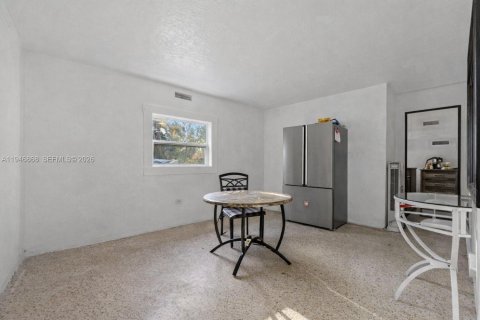 House in Homestead, Florida 3 bedrooms, 129.32 sq.m. № 2010444 - photo 10
