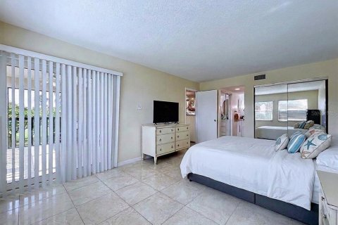 Condominio en venta en Tarpon Springs, Florida, 2 dormitorios, 98.94 m2 № 2406701 - foto 27