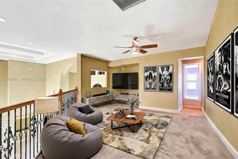 House in Boynton Beach, Florida 6 bedrooms, 421.59 sq.m. № 2181429 - photo 11
