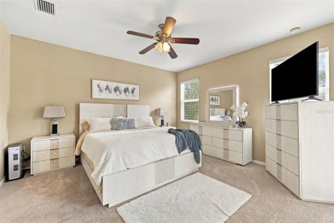 Villa ou maison à vendre à Zephyrhills, Floride: 4 chambres, 193.24 m2 № 2407159 - photo 17