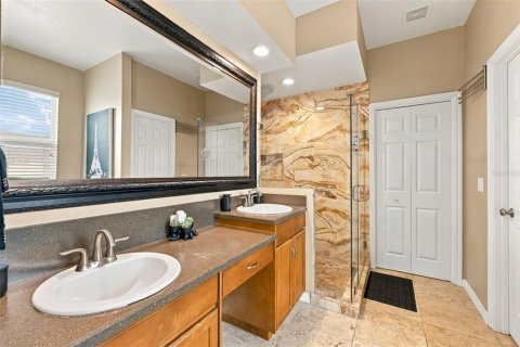 Villa ou maison à vendre à Zephyrhills, Floride: 4 chambres, 193.24 m2 № 2407159 - photo 20