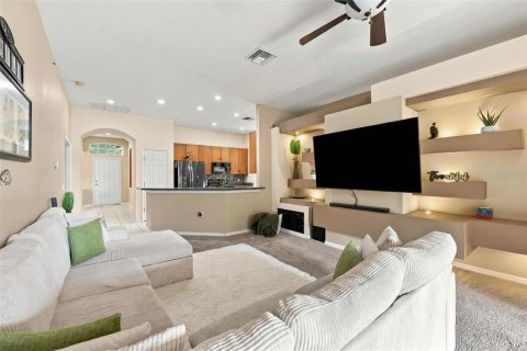Villa ou maison à vendre à Zephyrhills, Floride: 4 chambres, 193.24 m2 № 2407159 - photo 6