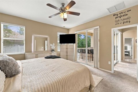 Villa ou maison à vendre à Zephyrhills, Floride: 4 chambres, 193.24 m2 № 2407159 - photo 19