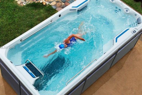 Villa ou maison à vendre à Hollywood, Floride: 6 chambres, 318.1 m2 № 2029692 - photo 10