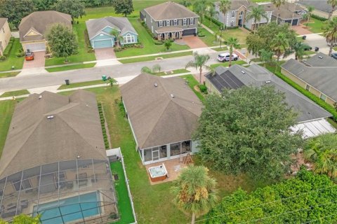 House in Port Orange, Florida 3 bedrooms, 143.53 sq.m. № 2314156 - photo 9
