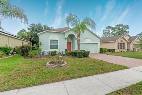 House in Port Orange, Florida 3 bedrooms, 143.53 sq.m. № 2314156 - photo 5